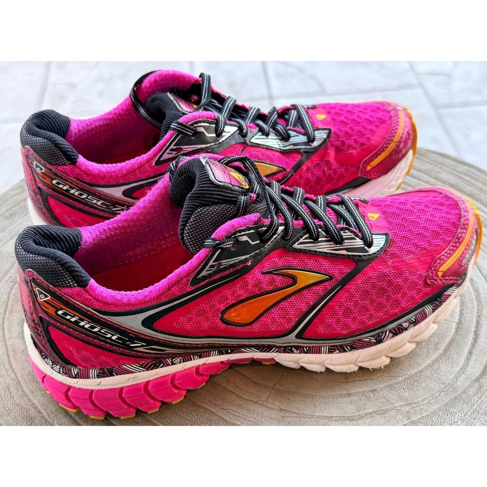 Brooks Ghost 7 Pink Womens US Size 7 EUR 38 120161-1B-591  Running Shoes